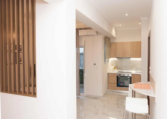 Olga's Luxury Apartment-thessaloniki Centre شقة *